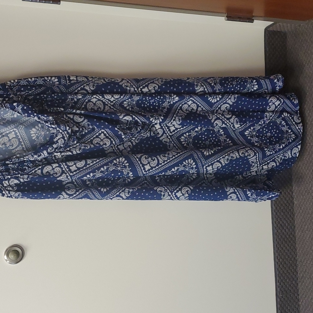 NWOT Shein Blue/white handkerchief dress with halter tie and slit 4X - Picture 5 of 12